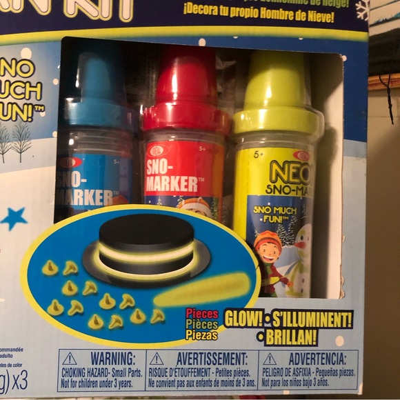 NWT GLOW Snowman decorating kit new in box - Picture 3 of 9